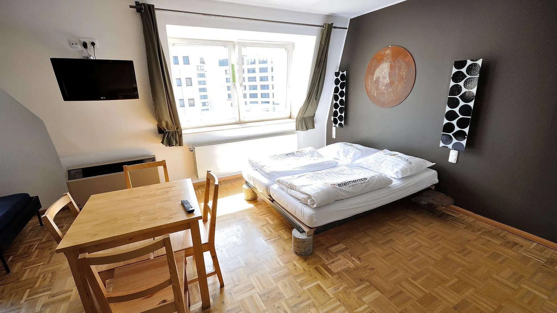 Five Elements Hostel And Capsules Frankfurt Frankfurt am Main 0*,  Germany